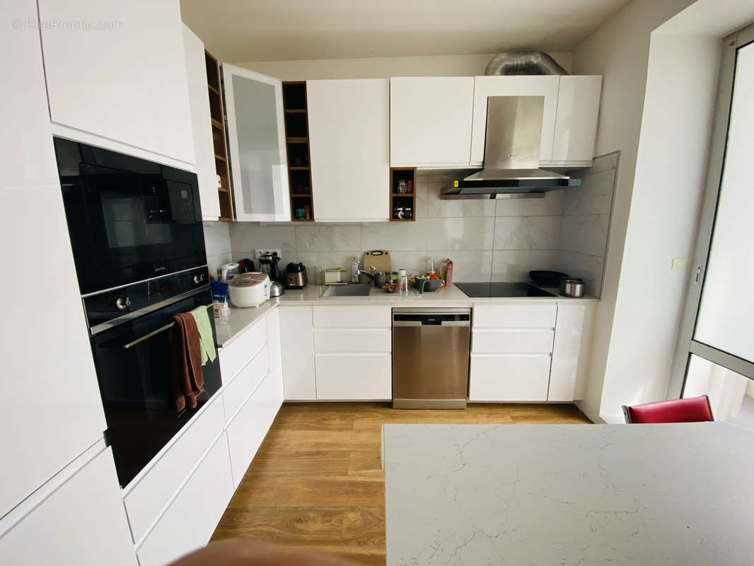 Appartement à MARSEILLE-8E