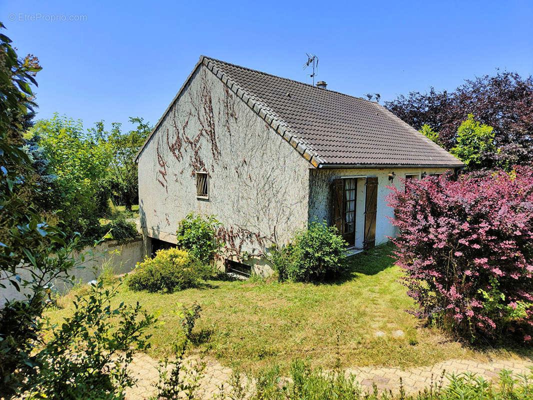 Maison à MAINTENON