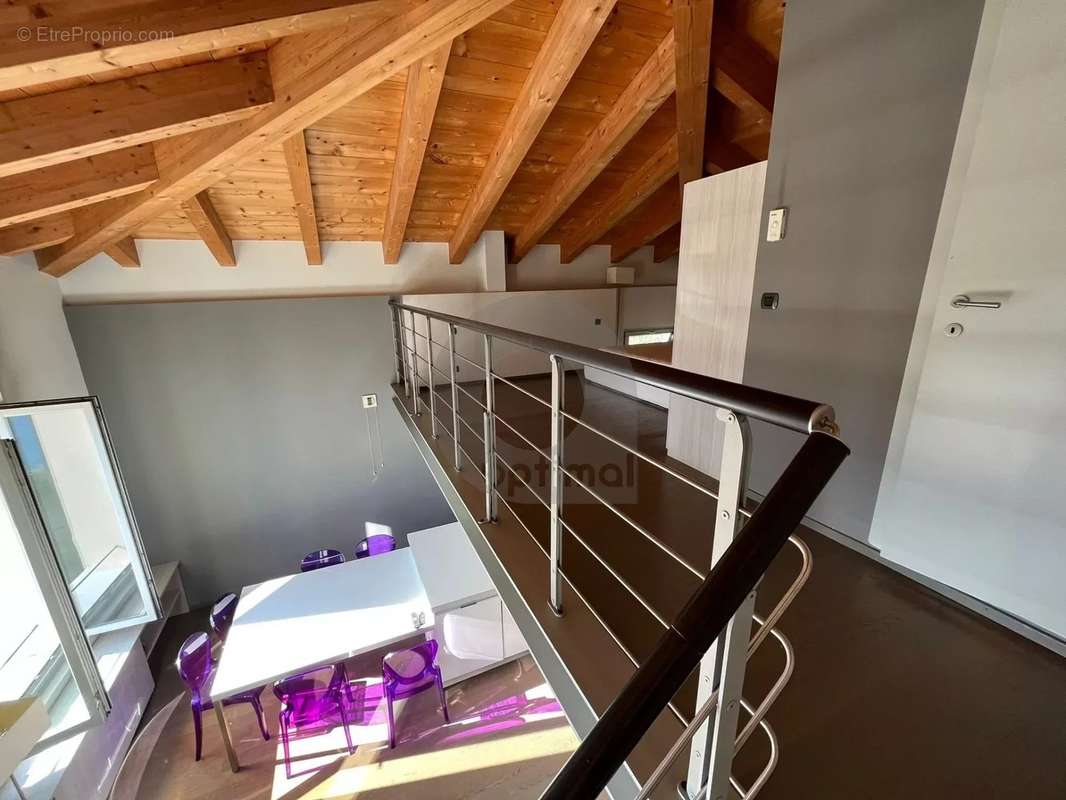 Appartement à ROQUEBRUNE-CAP-MARTIN