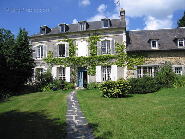 Maison à PONT-L&#039;EVEQUE