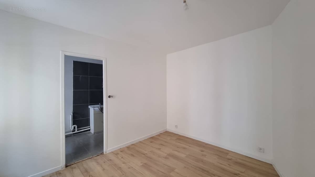 Appartement à CHARLEVILLE-MEZIERES