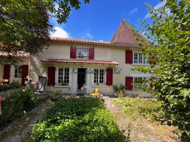 Maison à VERTEILLAC