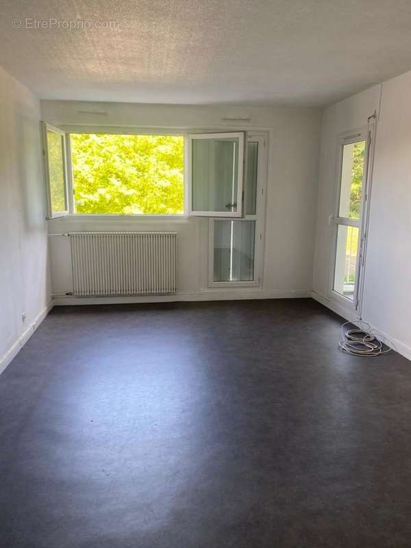 Appartement à PLAISIR