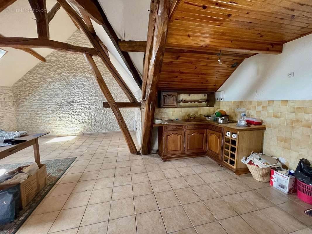 Appartement à MILLY-LA-FORET