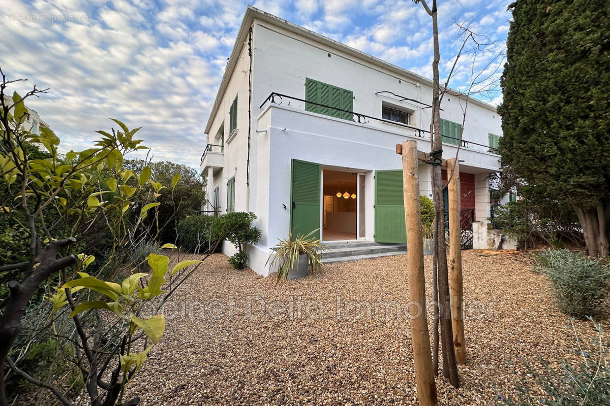 Appartement à BANDOL