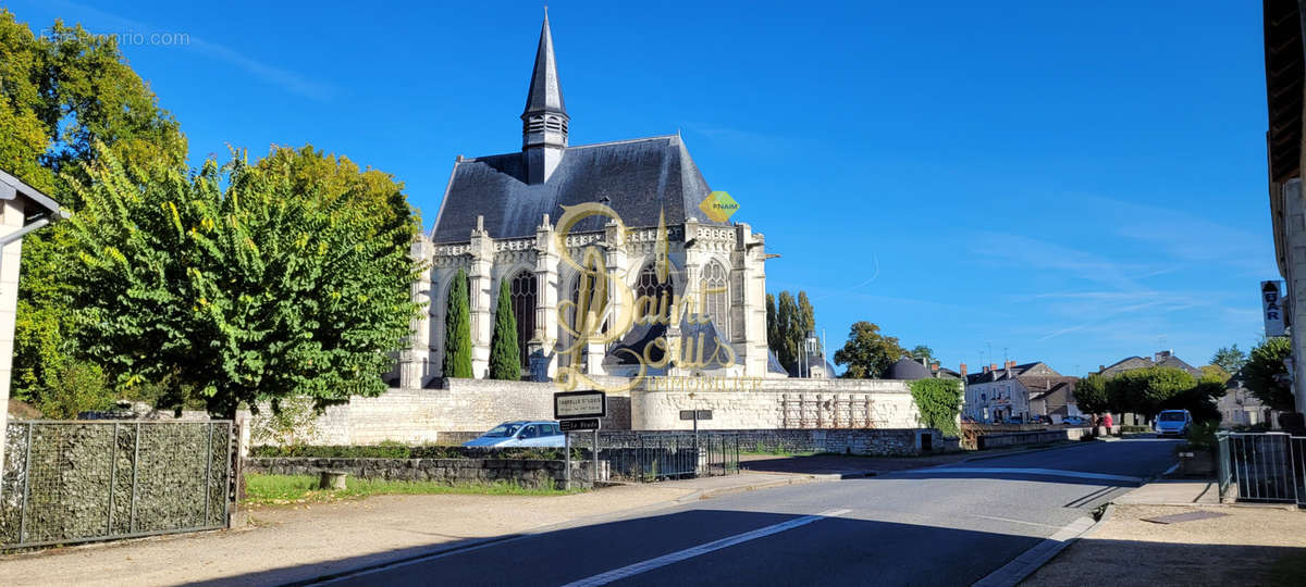 Maison à CHAMPIGNY-SUR-VEUDE