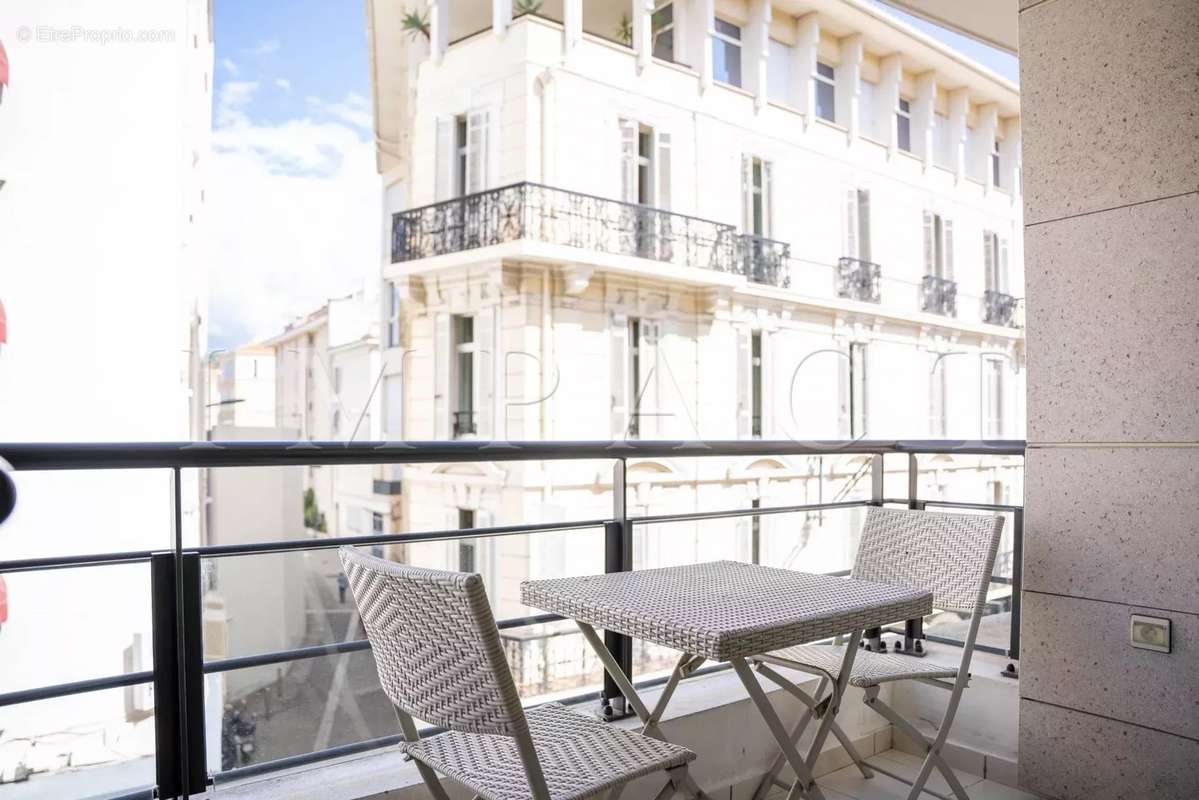 Appartement à CANNES