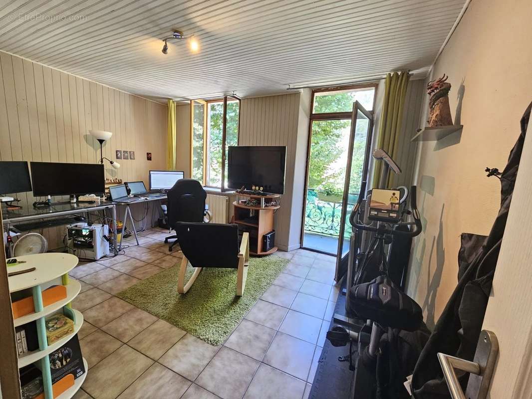 Appartement à SOSPEL