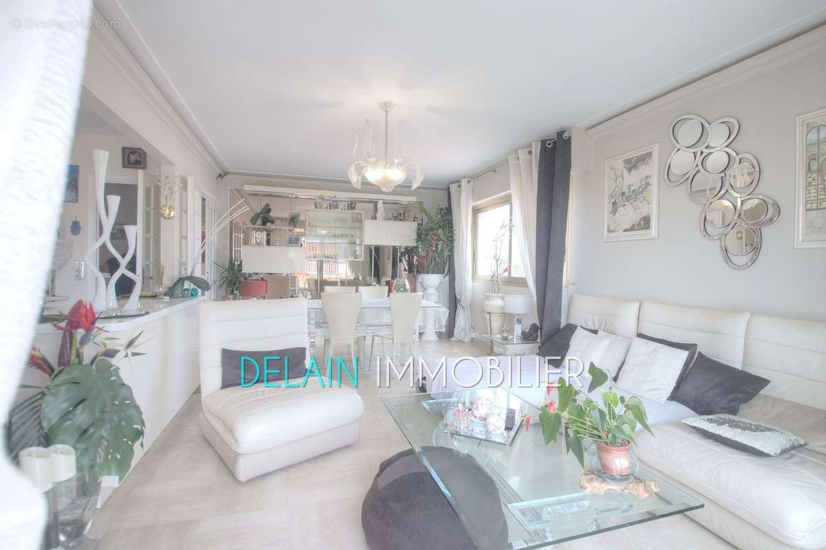 Appartement à CAGNES-SUR-MER