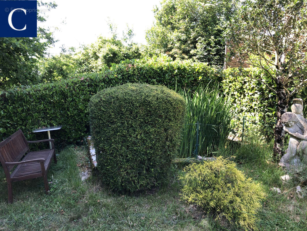 Maison à COURSAC