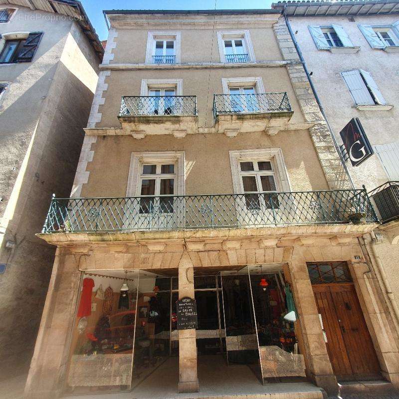 Appartement à VILLEFRANCHE-DE-ROUERGUE