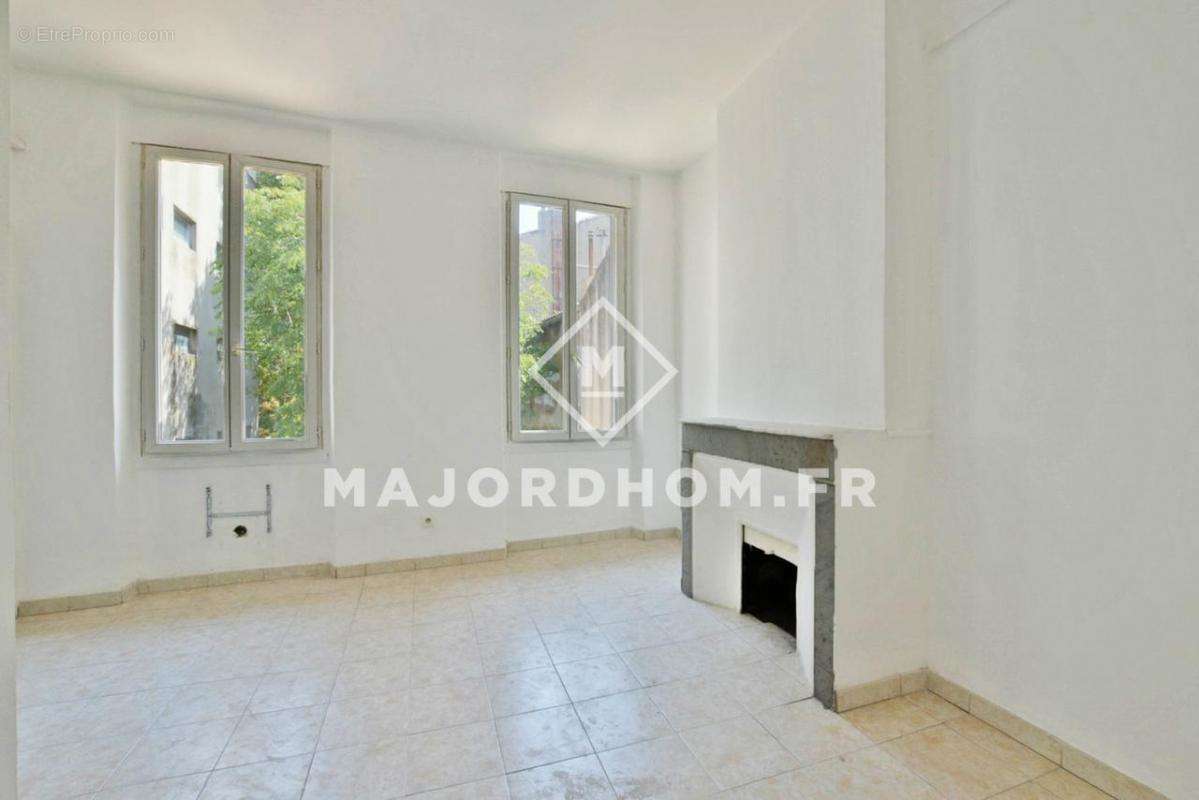 Appartement à MARSEILLE-6E