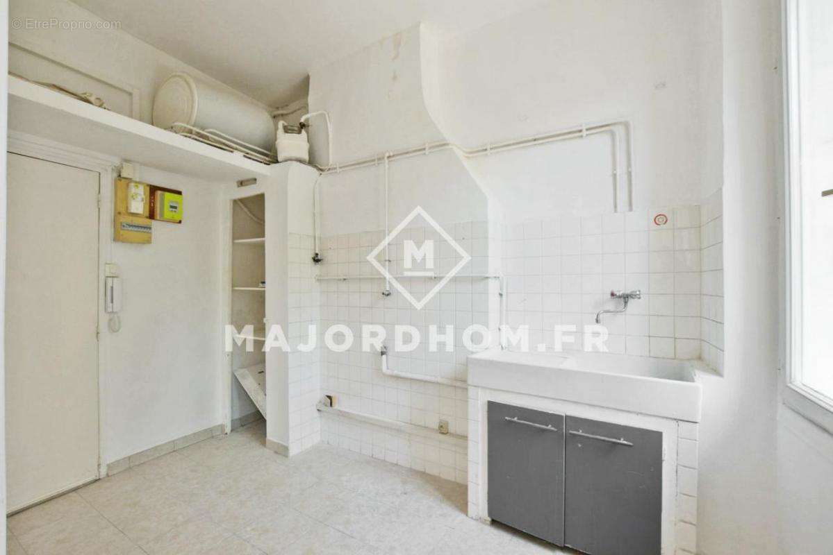 Appartement à MARSEILLE-6E