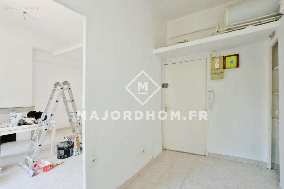 Appartement à MARSEILLE-6E