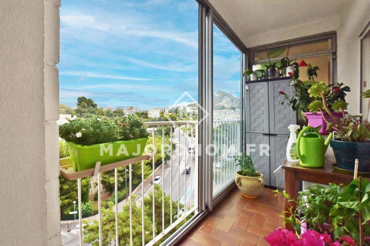 Appartement à MARSEILLE-10E