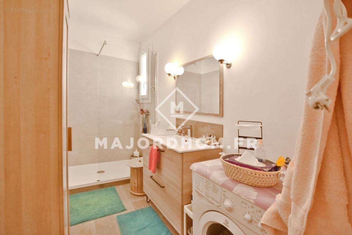 Appartement à MARSEILLE-10E