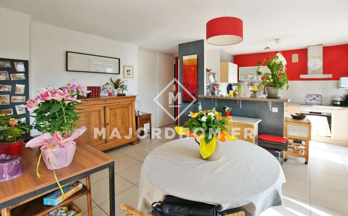 Appartement à MARSEILLE-9E