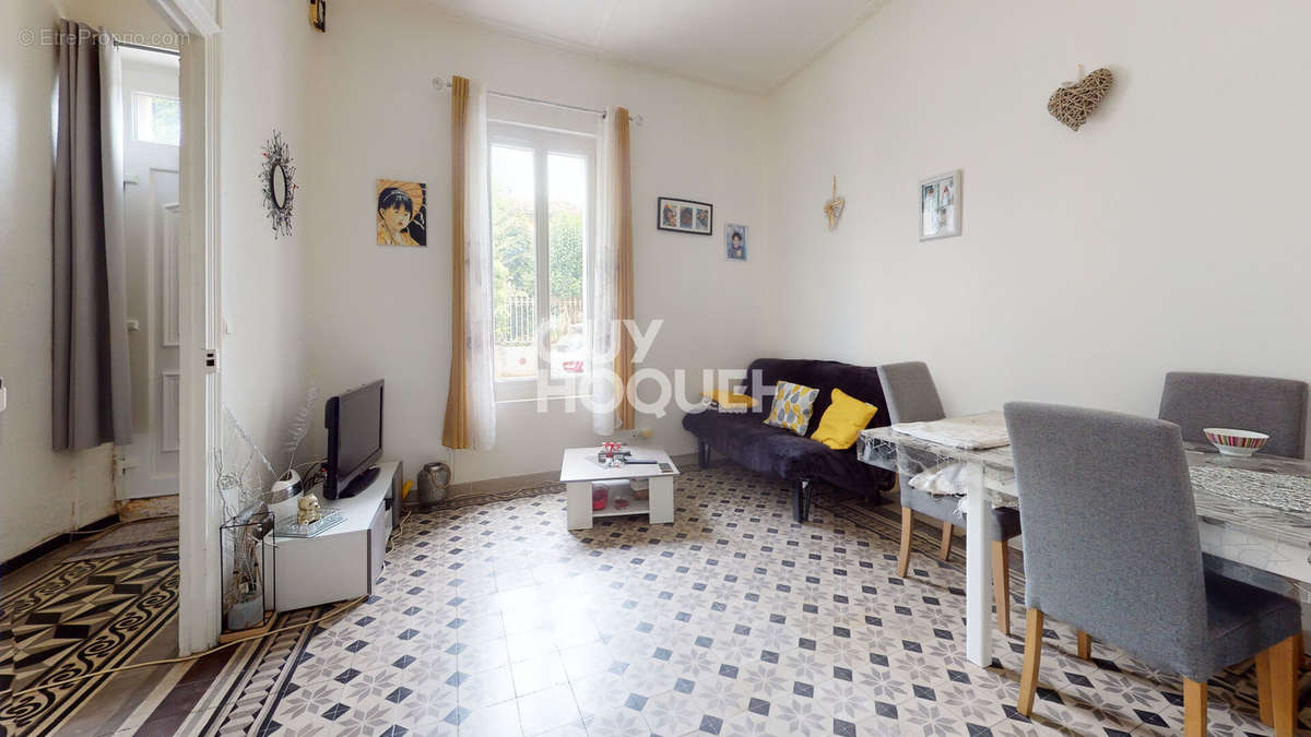 Appartement à SAINT-GENIES-DE-MALGOIRES