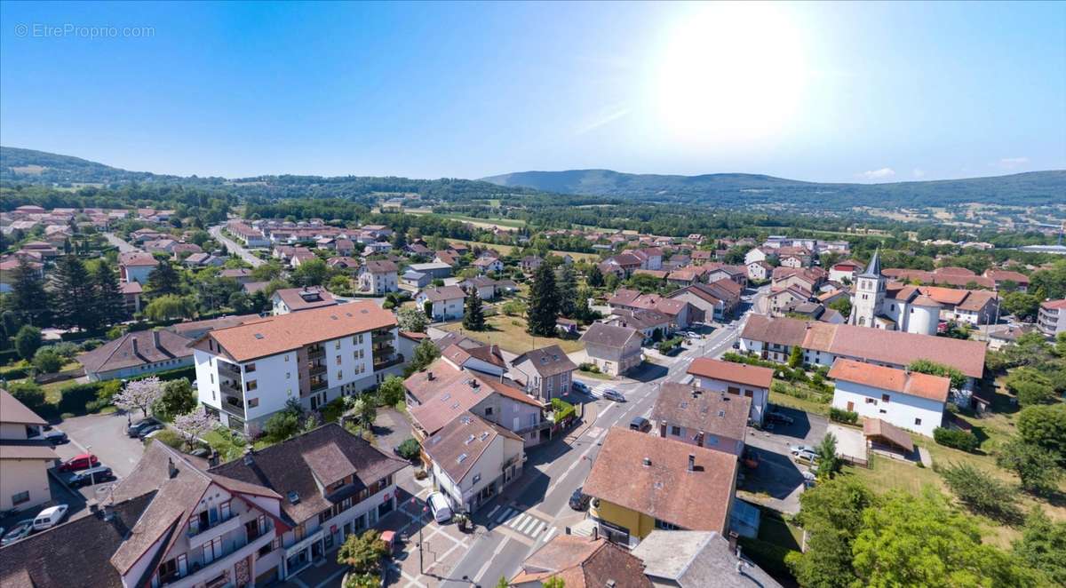 Appartement à VALLEIRY