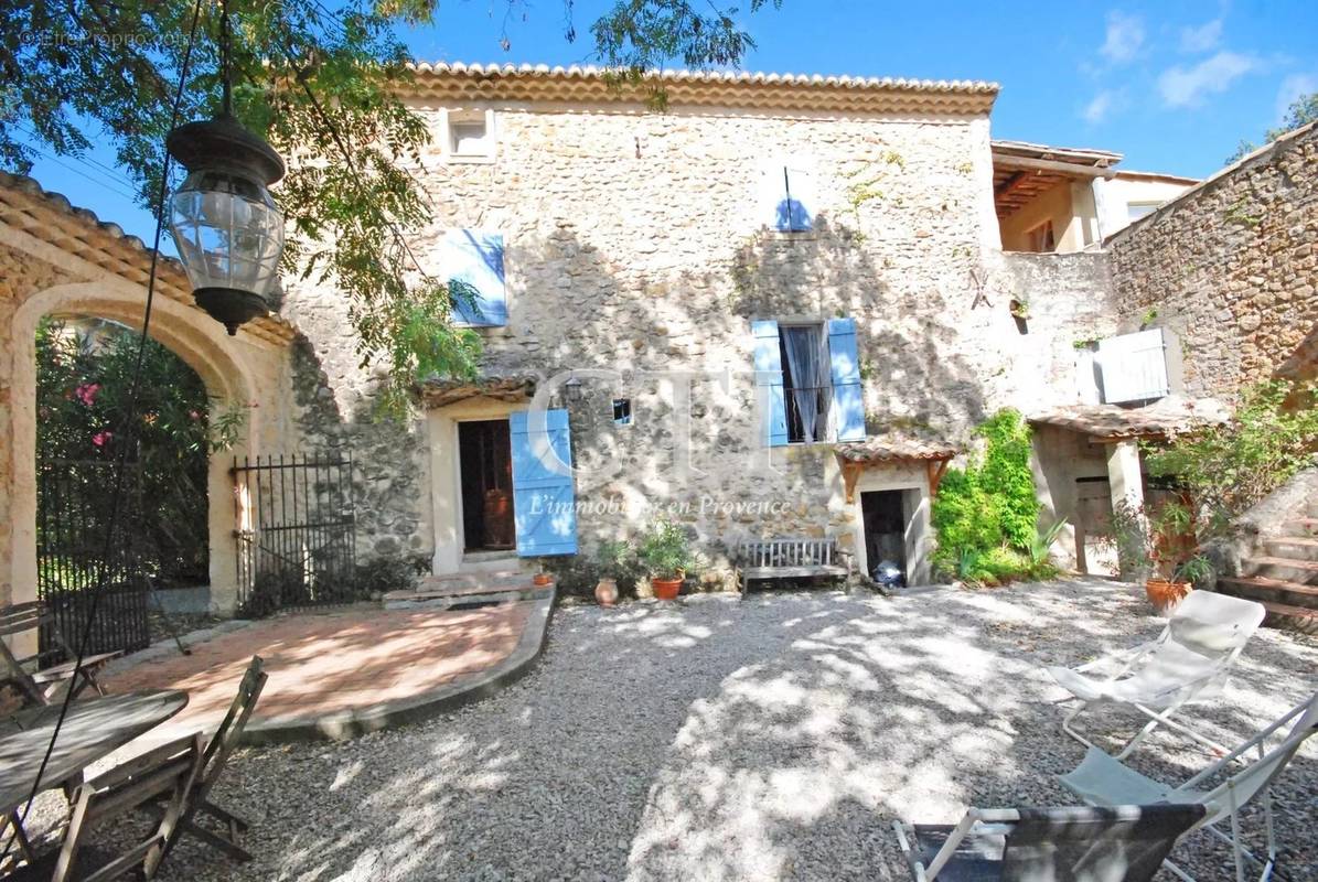 Maison à VAISON-LA-ROMAINE