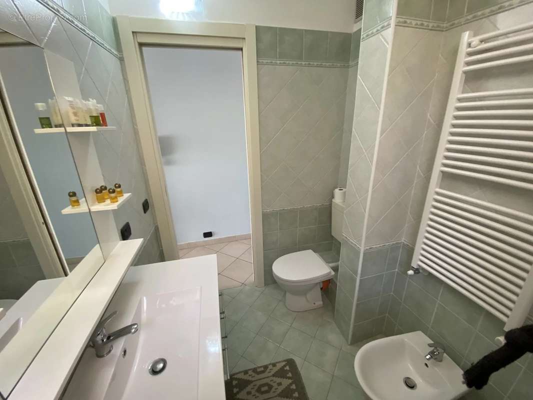 Appartement à MENTON