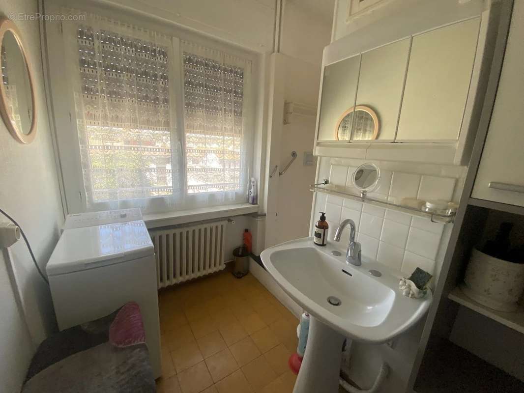 Appartement à NIMES