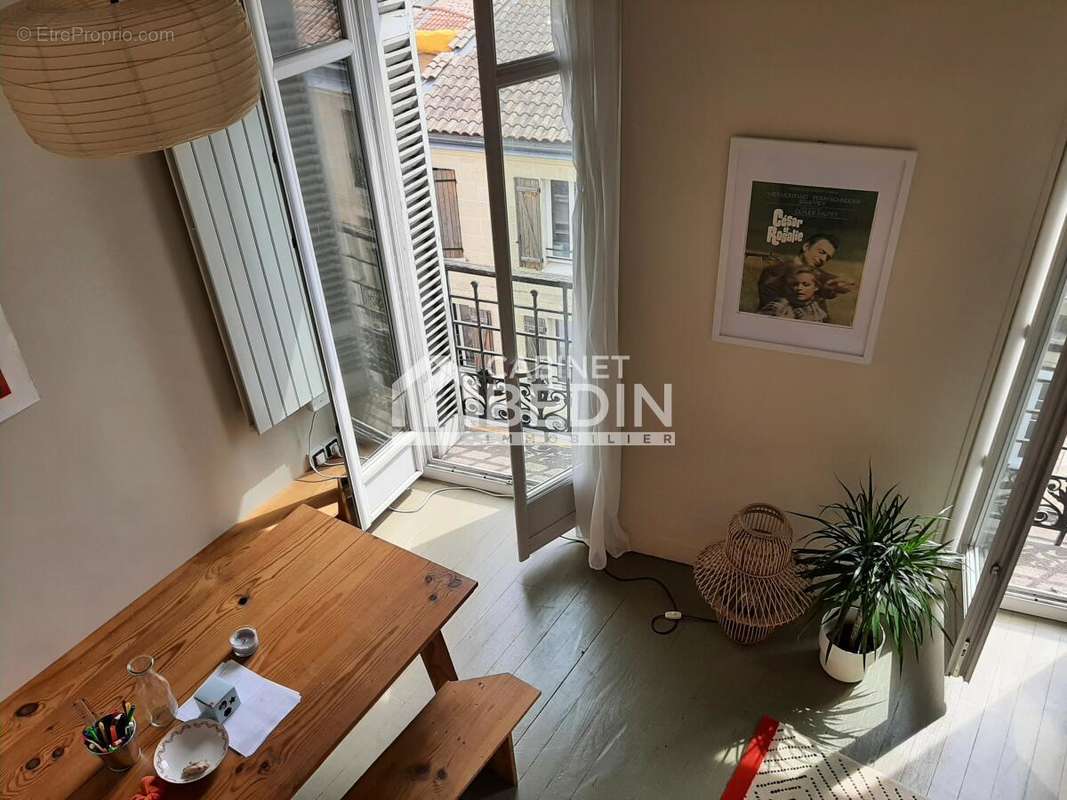 Appartement à BORDEAUX