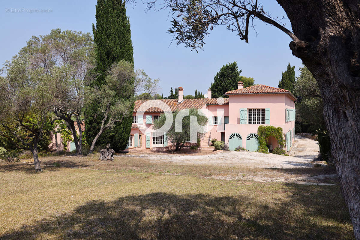 Maison à SANARY-SUR-MER