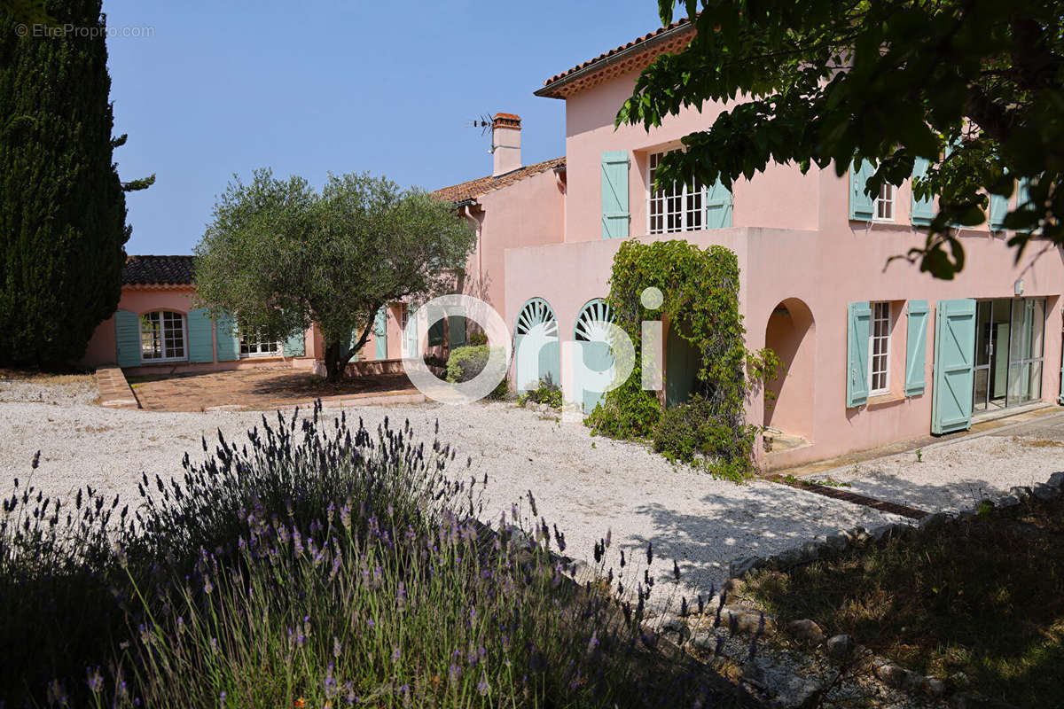 Maison à SANARY-SUR-MER