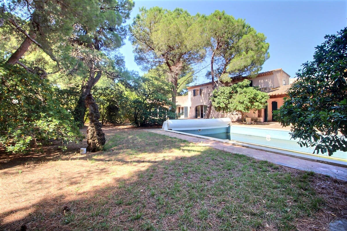 Maison à SAINT-CYPRIEN