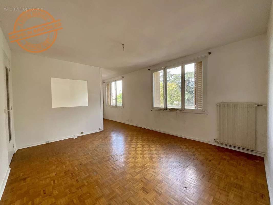 Appartement à LYON-9E