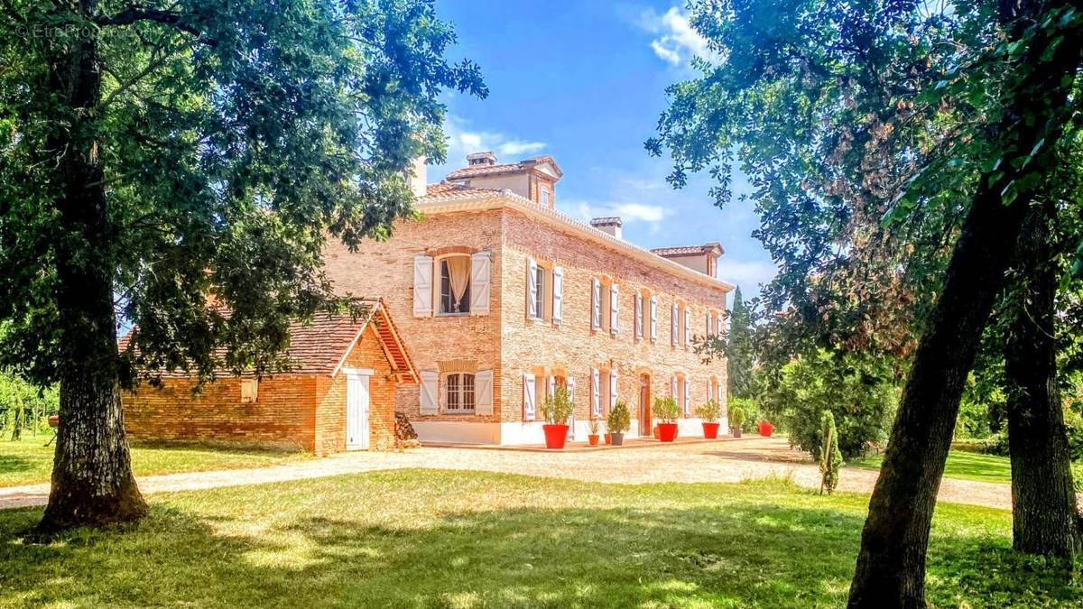 Maison à MONTPEZAT-DE-QUERCY