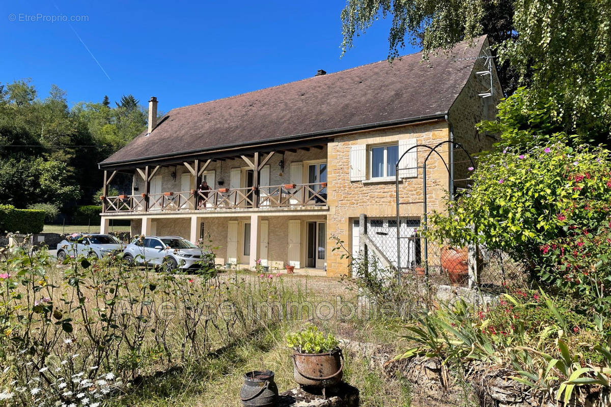 Maison à SARLAT-LA-CANEDA