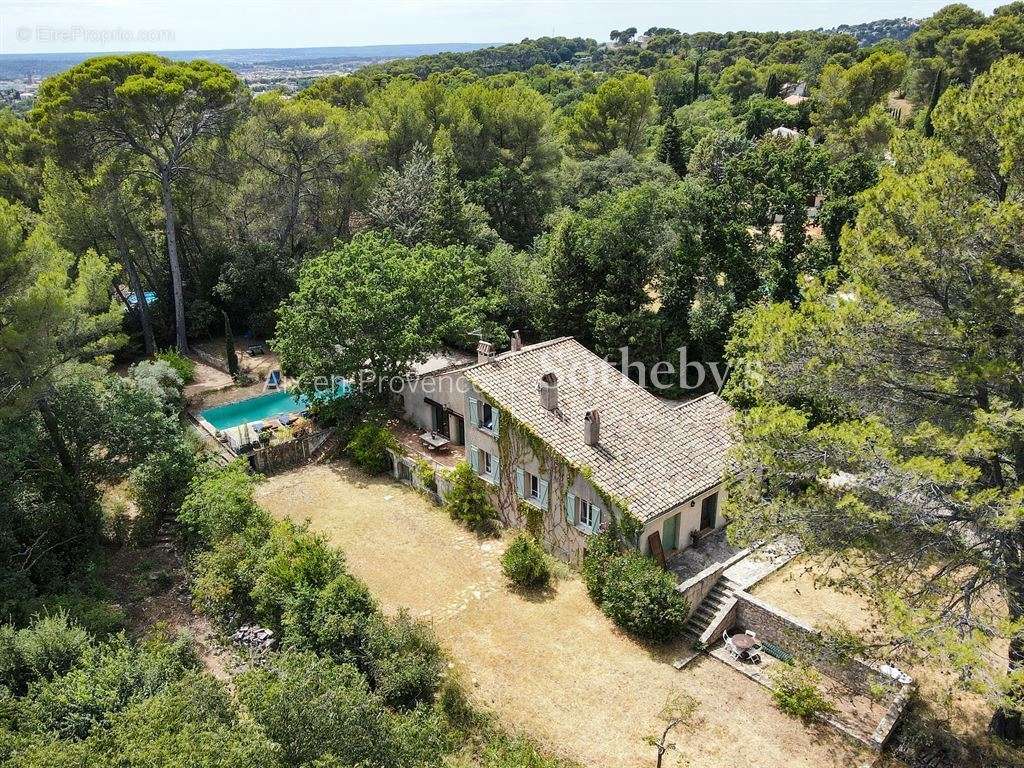 Maison à AIX-EN-PROVENCE