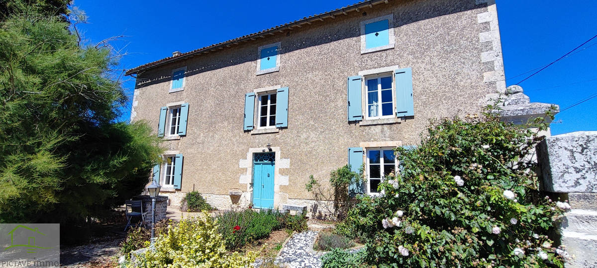 Maison à ROUILLE