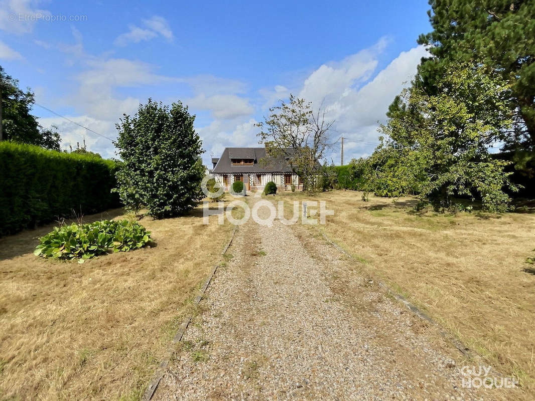 Maison à BERNAY