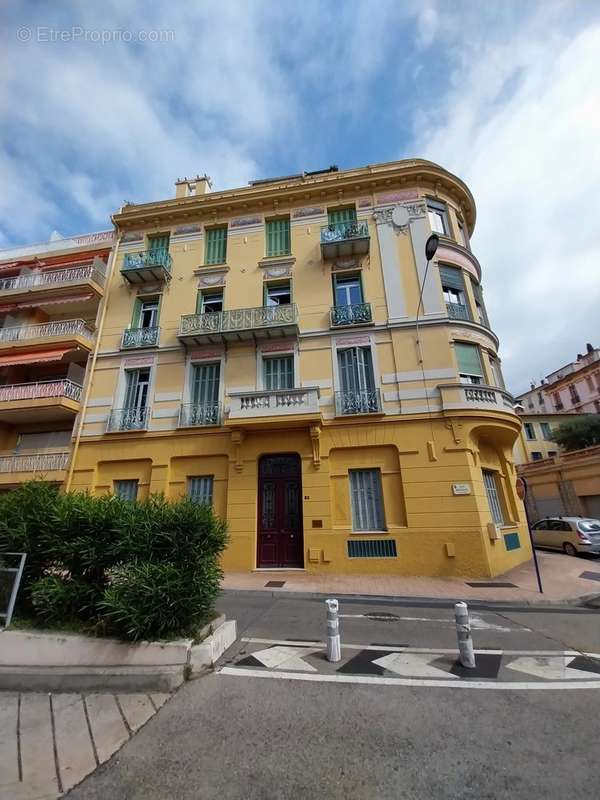 Appartement à MENTON