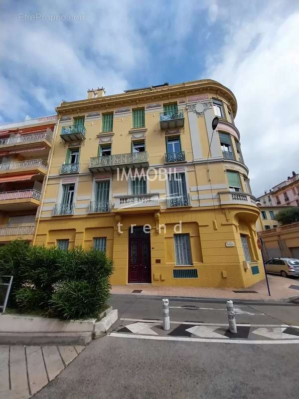 Appartement à MENTON