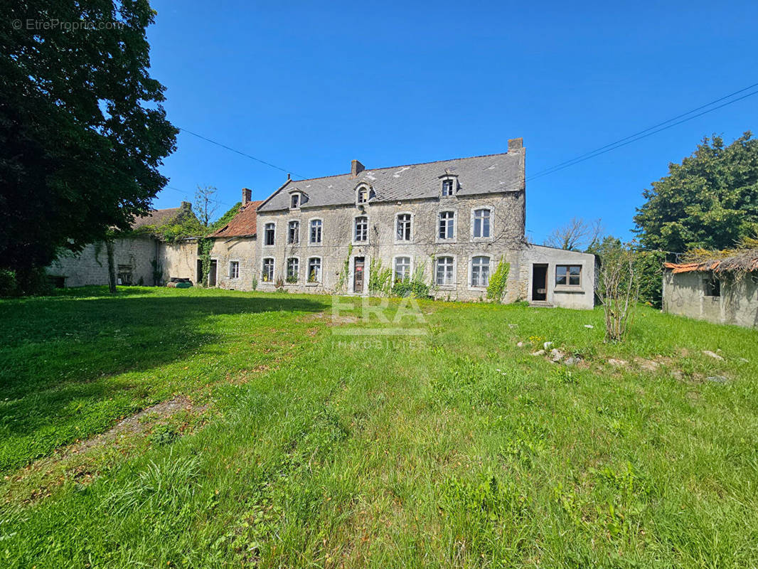 Maison à WIERRE-EFFROY