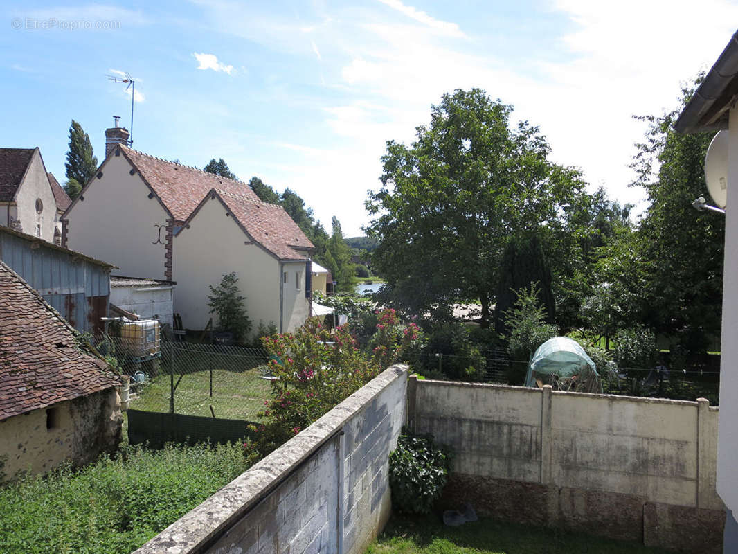 Maison à BRETONCELLES