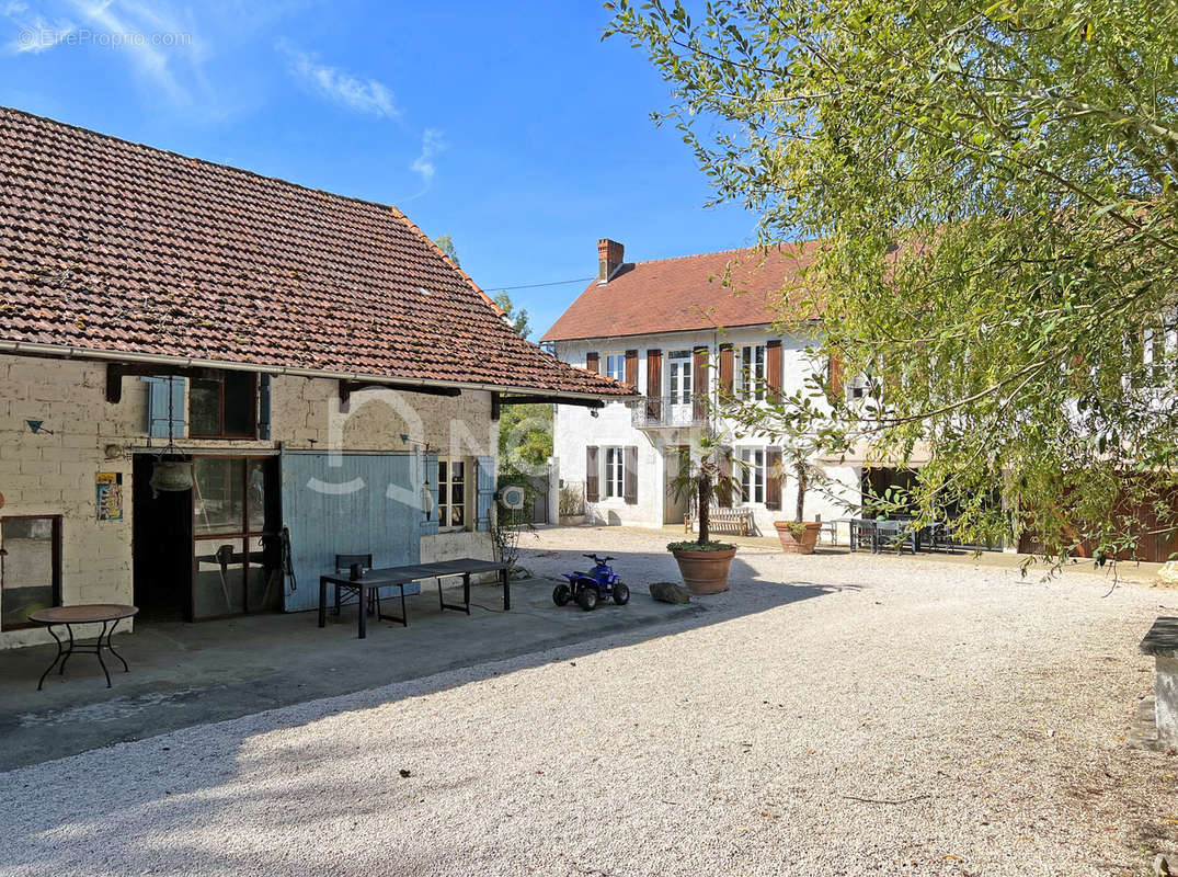 Maison à TARBES