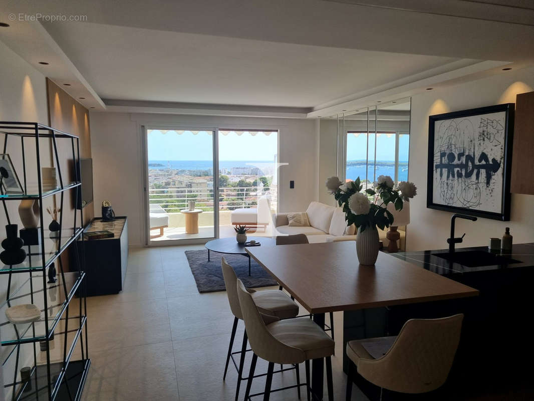 Appartement à CANNES