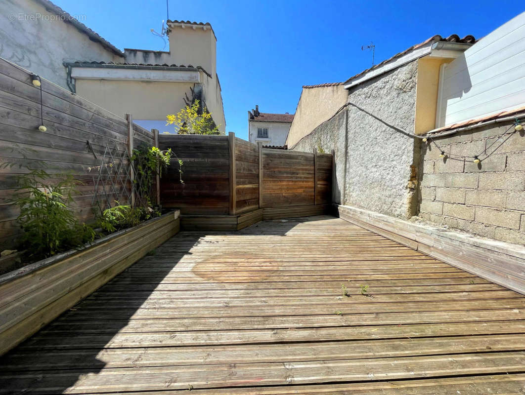 terrasse terrace 1 - Maison à FLEURANCE