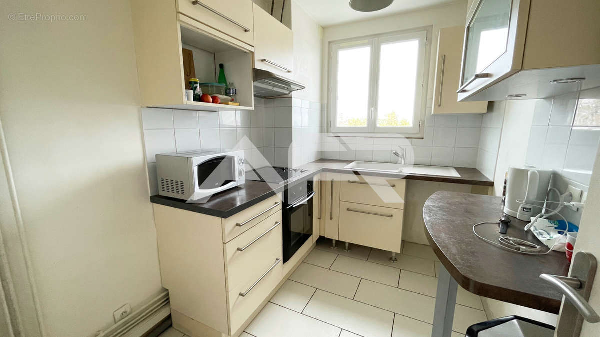 Appartement à NANTERRE