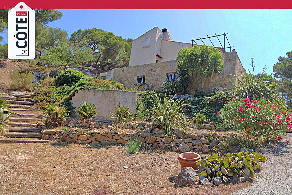 Maison à ENSUES-LA-REDONNE