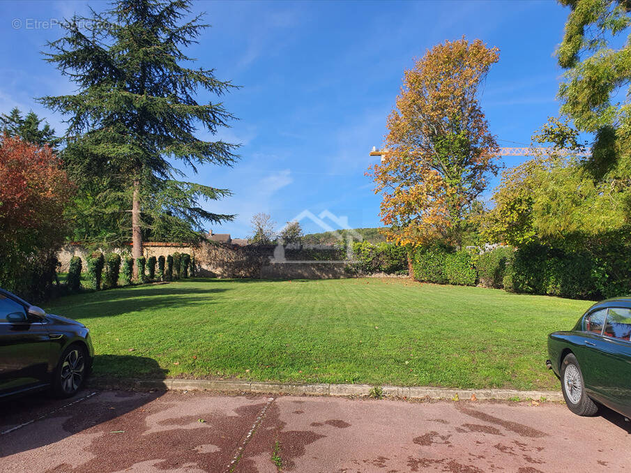 Appartement à VERRIERES-LE-BUISSON