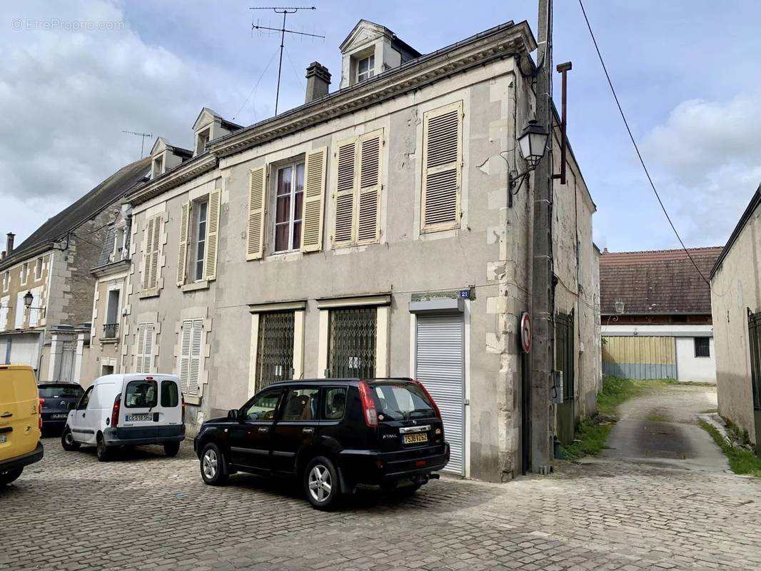 Appartement à CHATILLON-SUR-INDRE