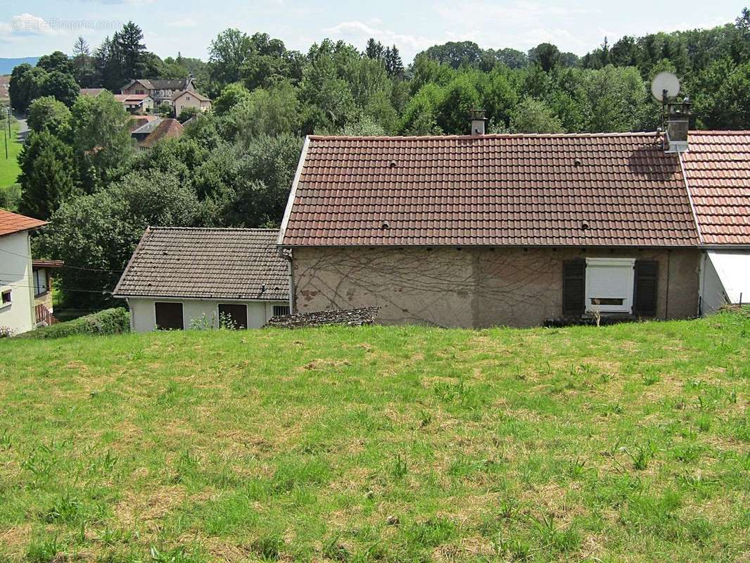 Maison à ETIVAL-CLAIREFONTAINE