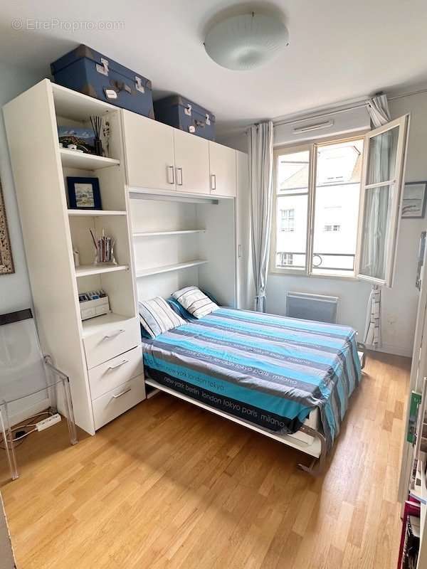 Appartement à VERSAILLES