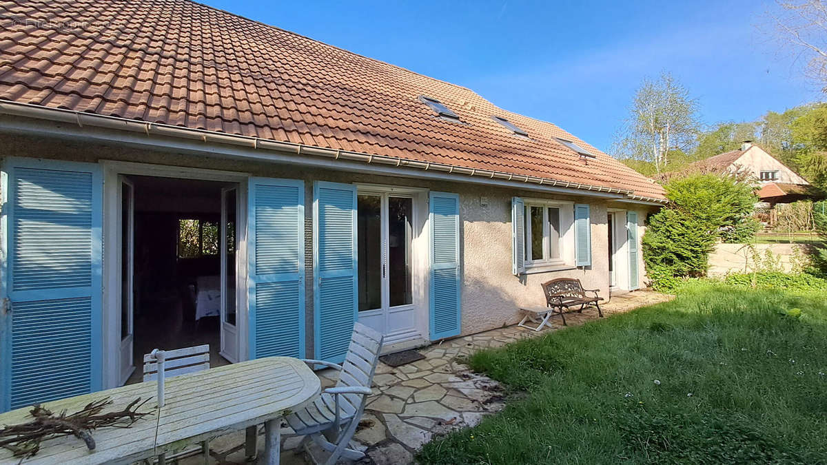 Maison à CHEVREUSE